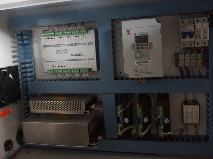 2025年小型企業(yè)最受好評的迷你臺式數(shù)控雕刻機