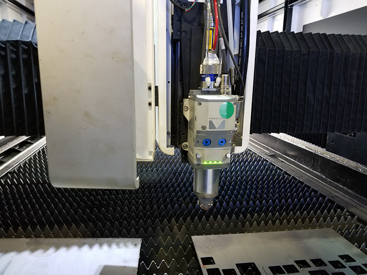 高速 12KW IPG 光纖激光金屬板材切割機 高速 12KW IPG 光纖激光金屬板材切割機