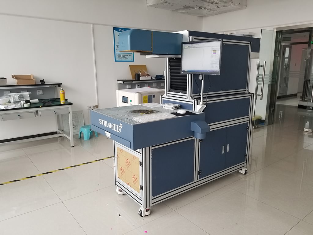 3D 動(dòng)態(tài)聚焦射頻 CO2 激光打標(biāo)機(jī) 3D 動(dòng)態(tài)聚焦射頻 CO2 激光打標(biāo)機(jī)