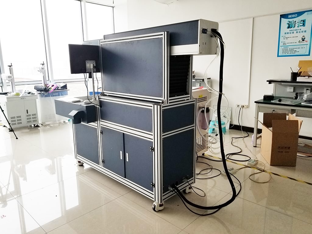 3D 動(dòng)態(tài)聚焦射頻 CO2 激光雕刻機(jī) 3D 動(dòng)態(tài)聚焦射頻 CO2 激光雕刻機(jī)