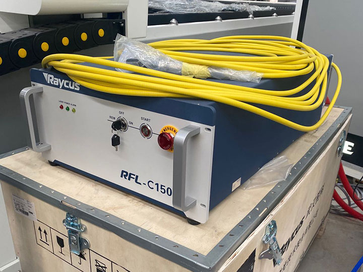 激光金屬切割機Raycus激光源 激光金屬切割機Raycus激光源