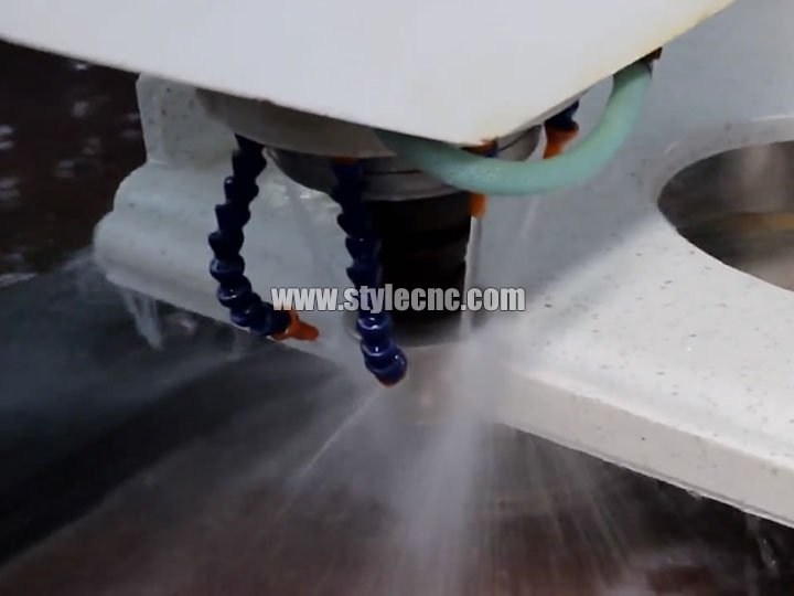 適用于石英、花崗巖、大理石加工過程的數控石材切割拋光機 適用于石英、花崗巖、大理石加工過程的數控石材切割拋光機