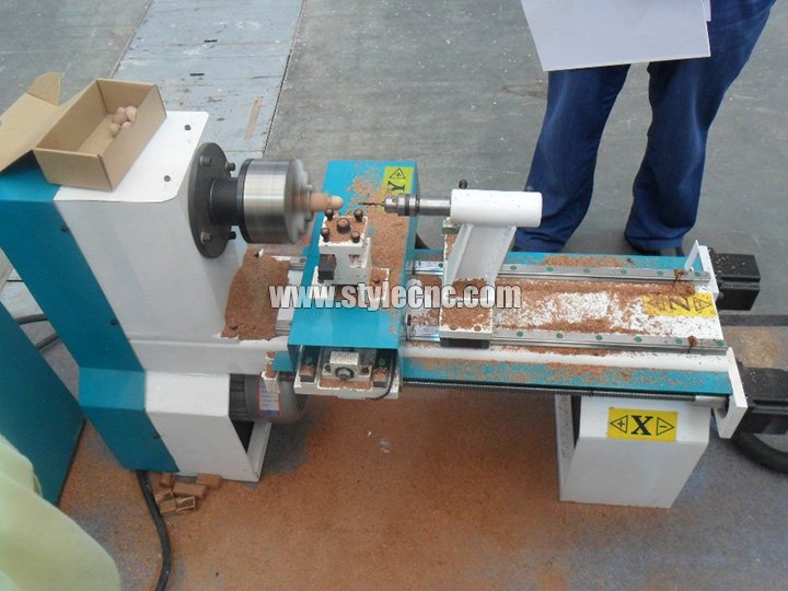 迷你臺式木工車床，適用于小型木制工藝品和藝術(shù)品