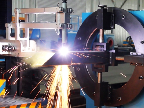 數(shù)控等離子切割方形金屬管項目