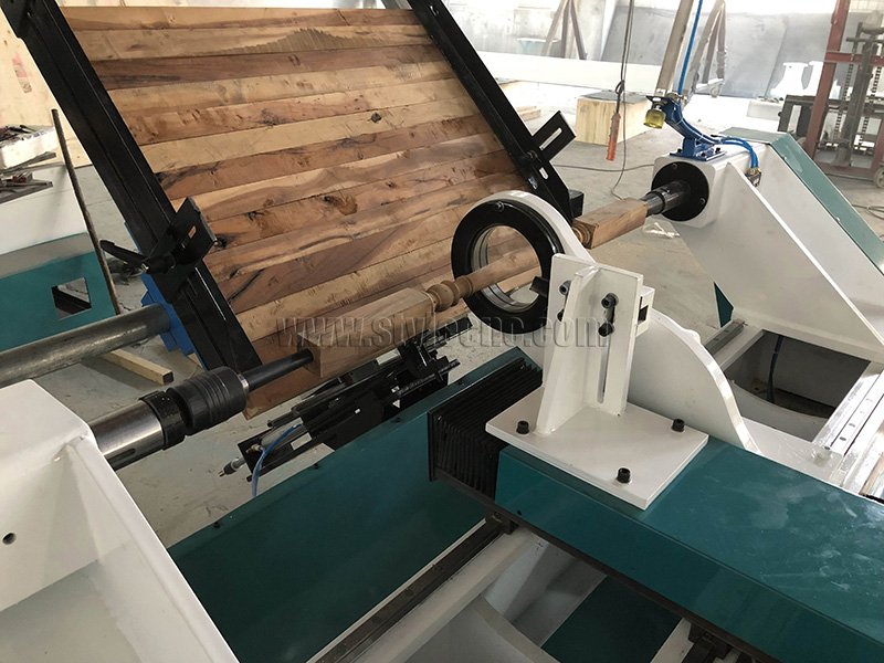 自動數控木工車床 自動數控木工車床