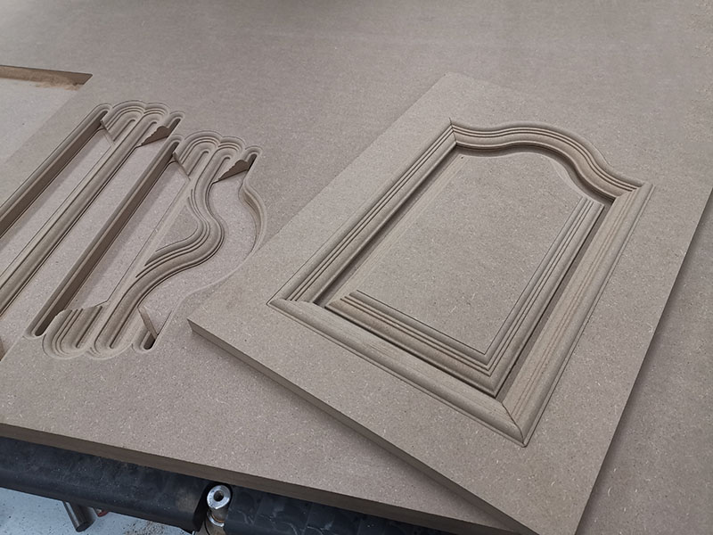 4x8 用于櫥柜制作項(xiàng)目的木材數(shù)控機(jī)床