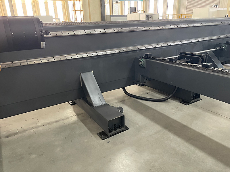 側裝式激光坡口切割機 側裝式激光坡口切割機