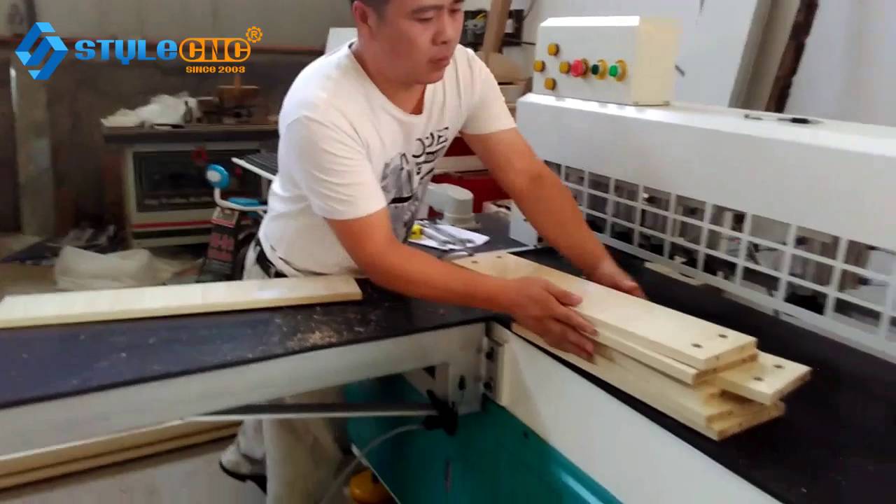自動數(shù)控側鉆機如何工作? 自動數(shù)控側鉆機如何工作?